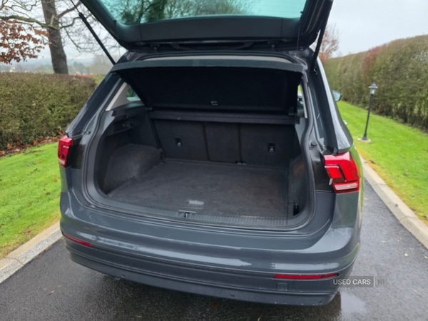 Used Volkswagen Tiguan 2018 for sale - 77192543: Photo 11