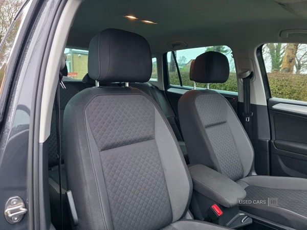 Used Volkswagen Tiguan 2018 for sale - 77192543: Photo 8