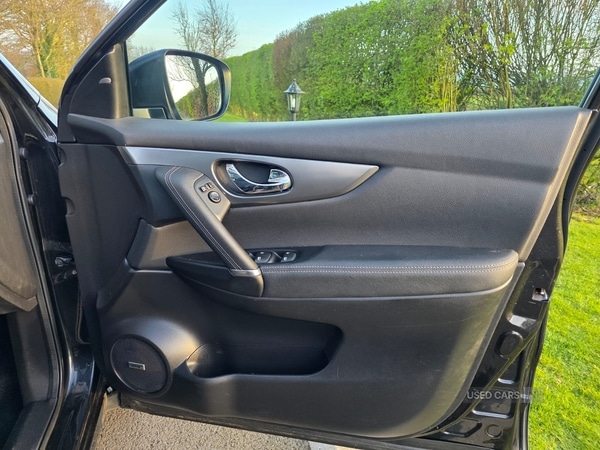 Used Nissan Qashqai 2017 for sale - 77982822: Photo 13