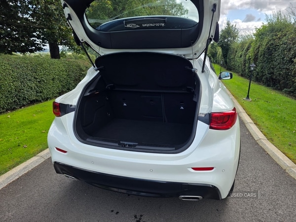 Used Infiniti Q30 2017 for sale - 77192551: Photo 11