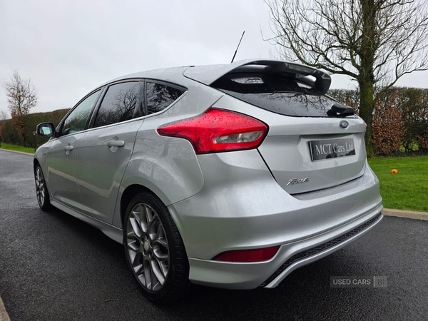 Used Ford Focus 2015 for sale - 77705996: Photo 2