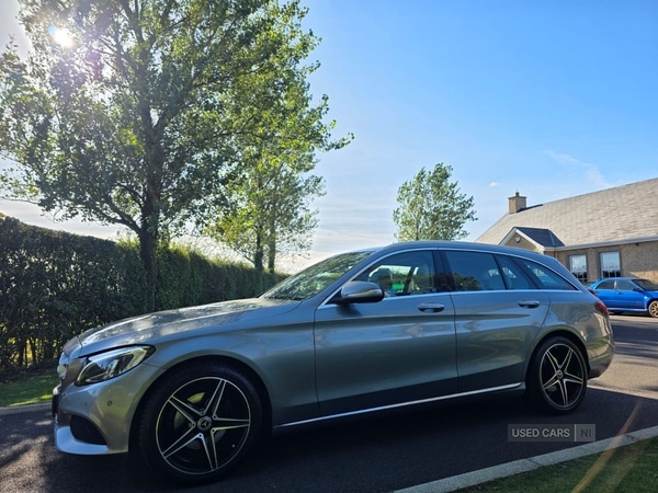 Used Mercedes-Benz C-Class 2015 for sale - 76085579: Photo 6