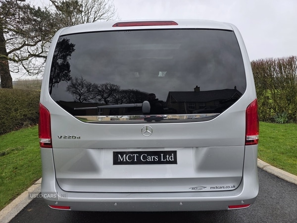 Used Mercedes-Benz V-Class 2018 for sale - 77785010: Photo 15