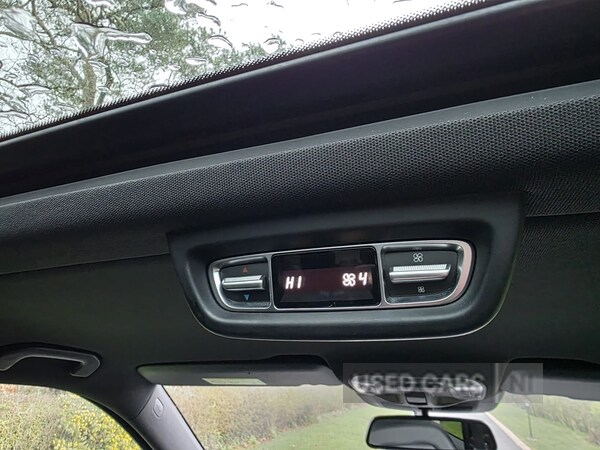 Used Mercedes-Benz V-Class 2018 for sale - 77785010: Photo 18