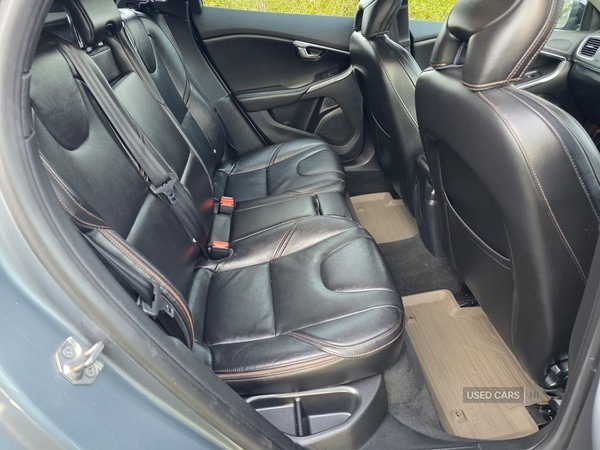 Used Volvo V40 2017 for sale - 77705919: Photo 11