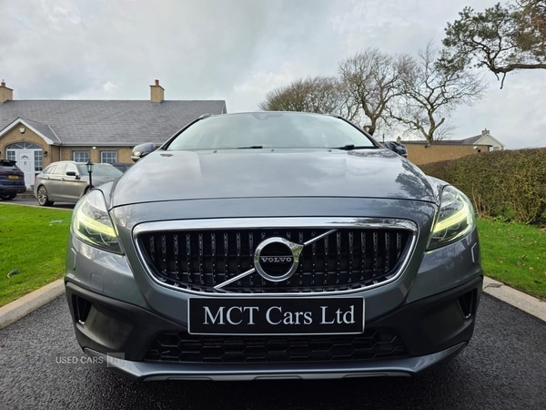 Used Volvo V40 2017 for sale - 77705919: Photo 4
