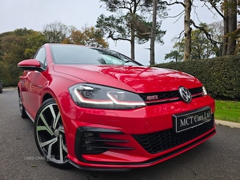Volkswagen - Golf