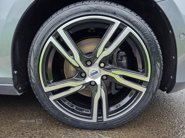 Used Volvo V40 2017 for sale - 77441732: Photo 9