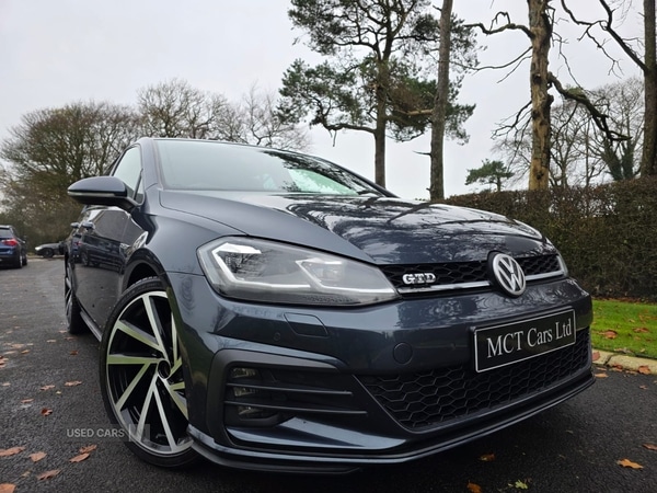 Used Volkswagen Golf 2017 for sale - 76593162: Photo 1