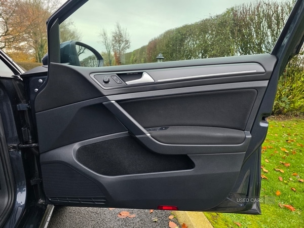 Used Volkswagen Golf 2017 for sale - 76593162: Photo 11