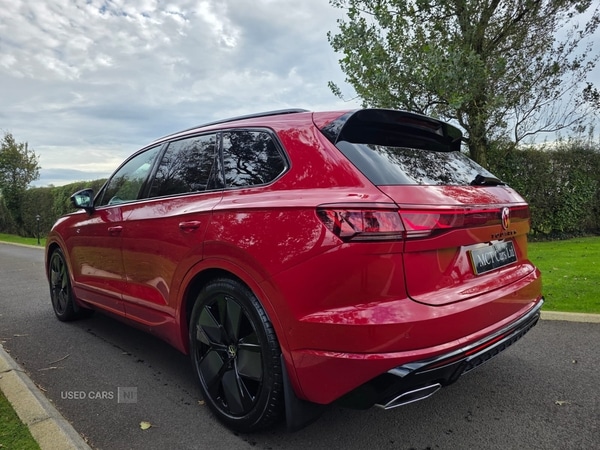 Used Volkswagen Touareg 2024 for sale - 76190200: Photo 2