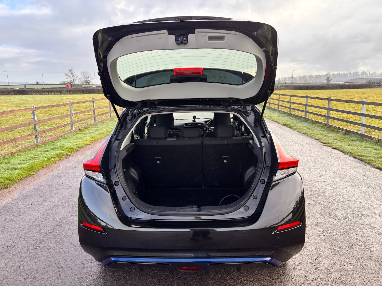 Used Nissan Leaf 2021 for sale - 77542540: Photo 11