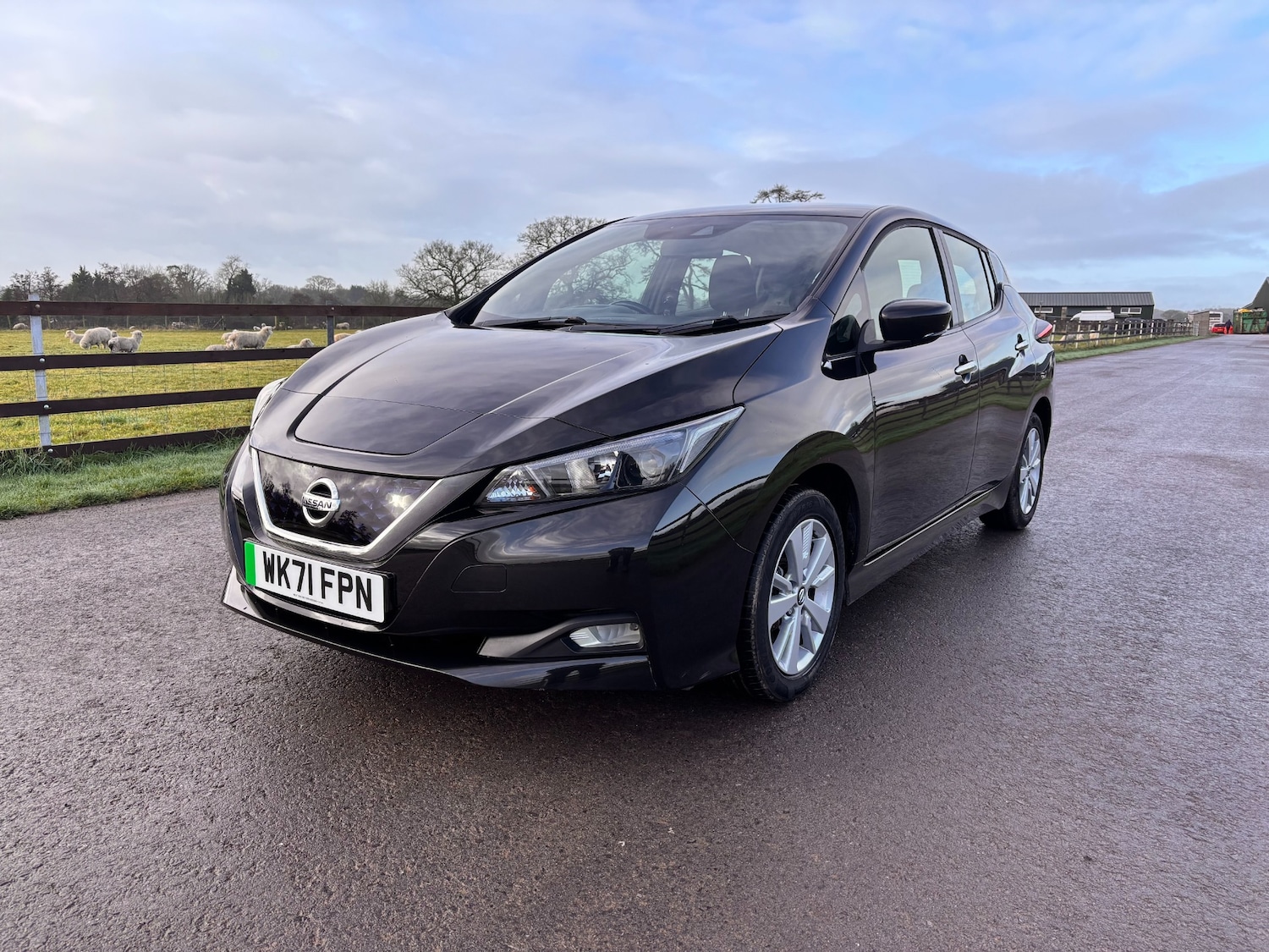Used Nissan Leaf 2021 for sale - 77542540: Photo 4