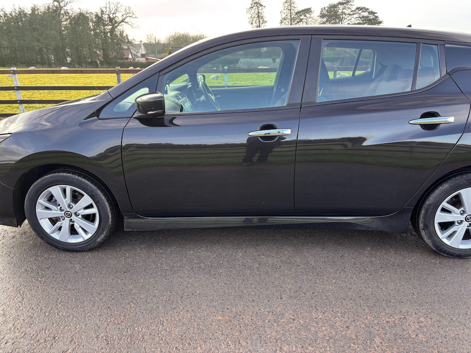 Used Nissan Leaf 2021 for sale - 77542540: Photo 5