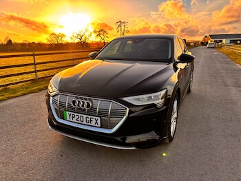 Used Audi e-tron 2020 for sale - 77902781: Photo