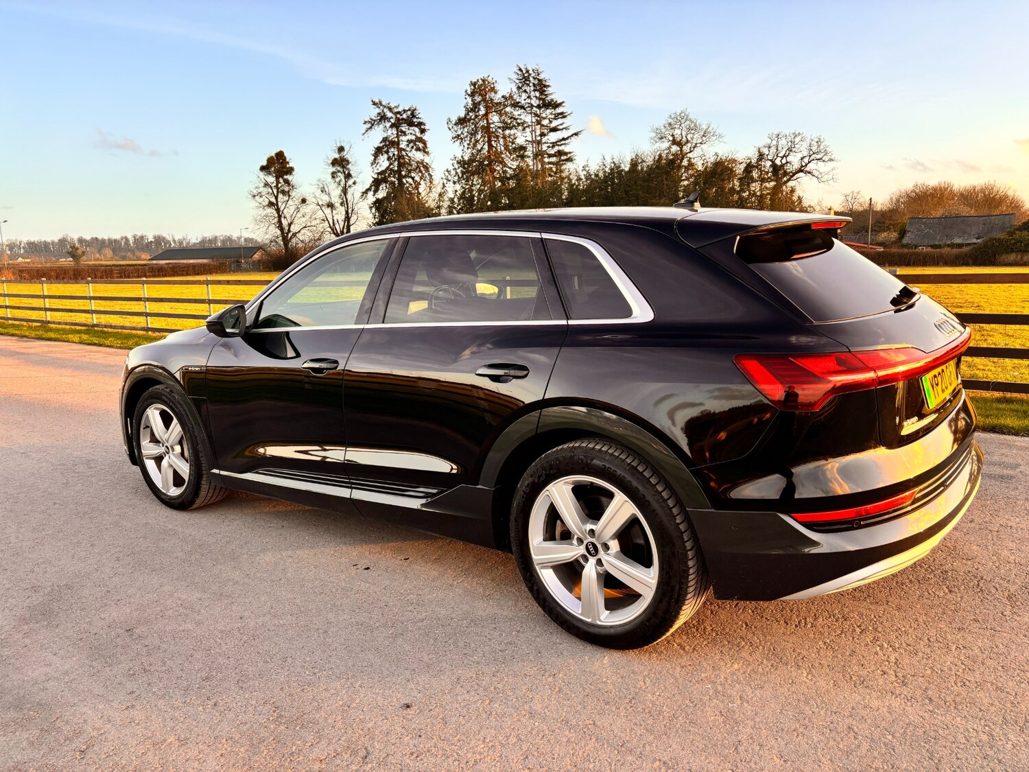 Used Audi e-tron 2020 for sale - 77902781: Photo 8