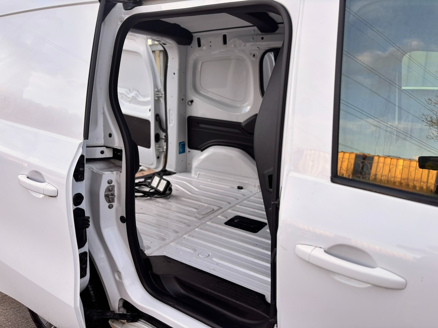 Used Nissan Other 2023 for sale - 77235982: Photo 19