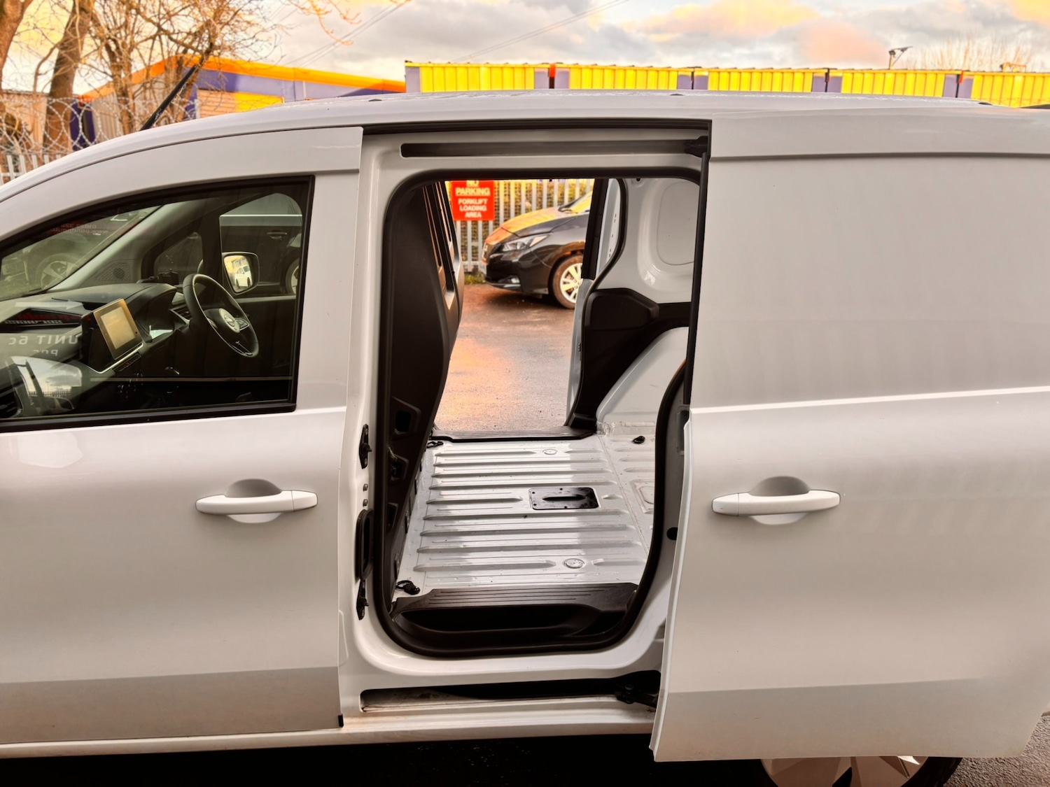 Used Nissan Other 2023 for sale - 77235982: Photo 20