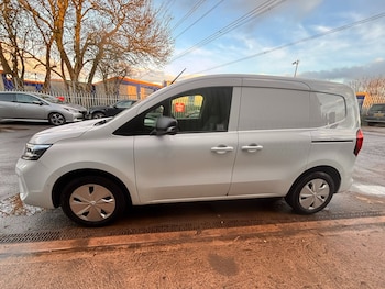 Used Nissan Other 2023 for sale - 77235982: Photo