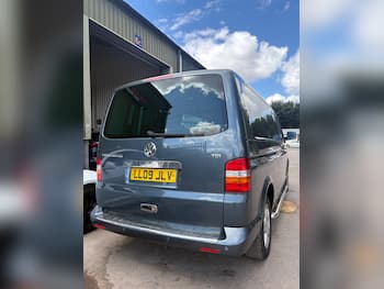 Used Volkswagen Transporter Shuttle 2009 for sale - 78900905: Photo