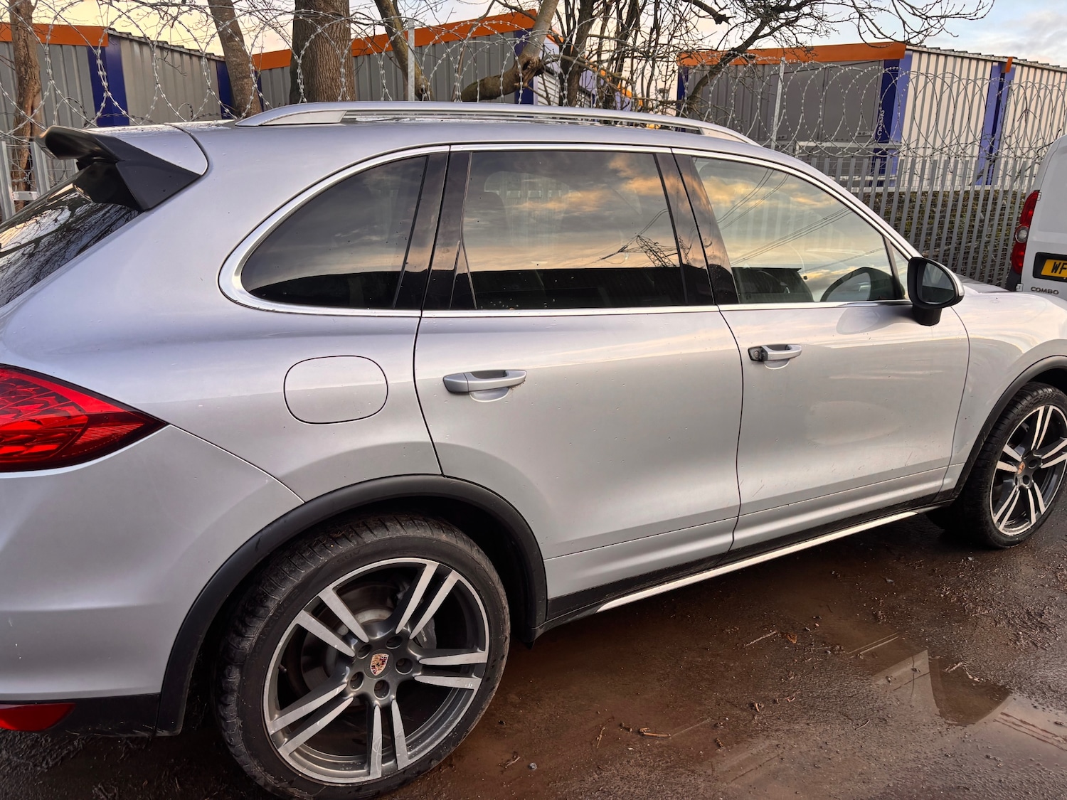 Used Porsche Cayenne 2013 for sale - 77173240: Photo 5