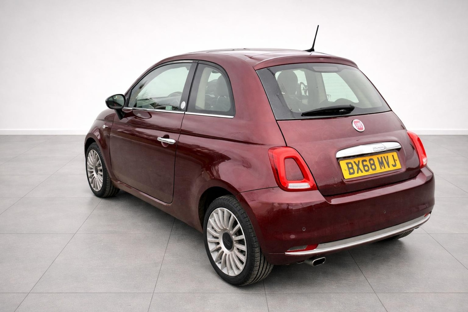 Used Fiat 500 2018 for sale - 77745402: Photo 5