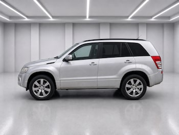 Used Suzuki Grand Vitara 2012 for sale - 78689103: Photo