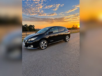 Used Nissan Leaf 2020 for sale - 79754384: Photo