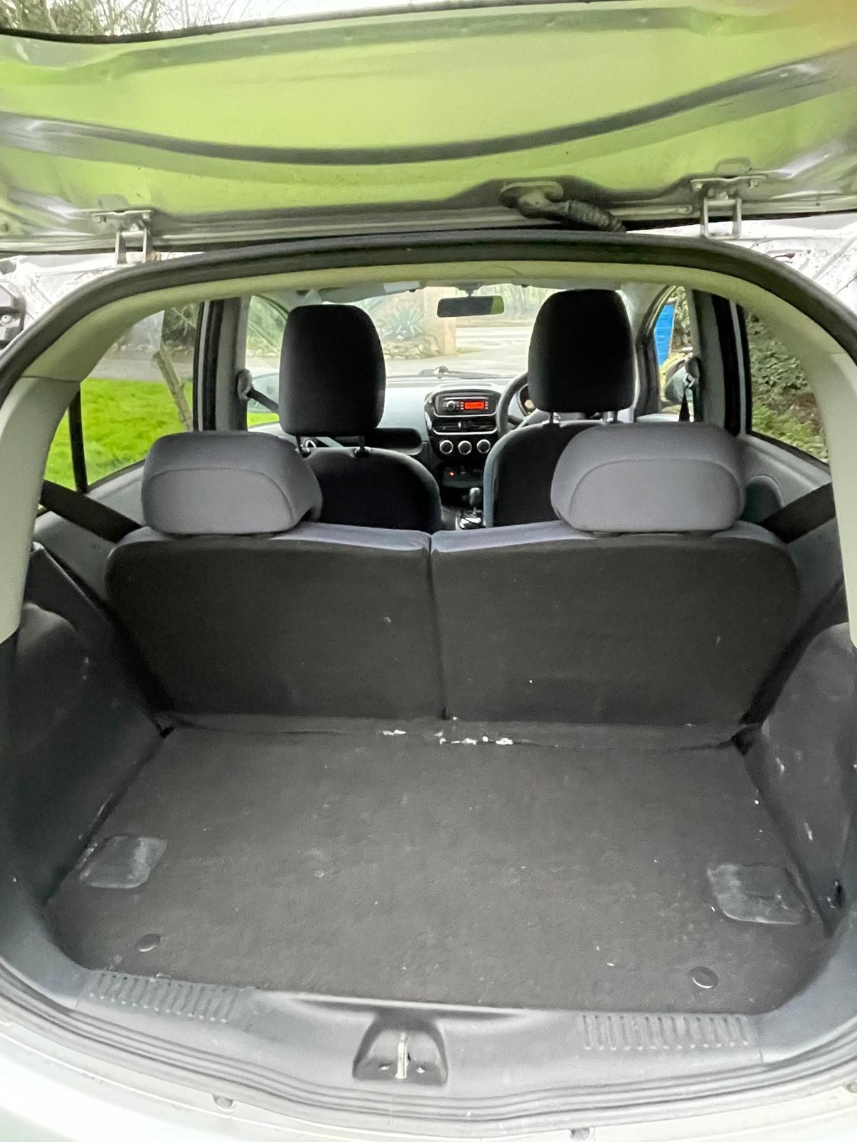 Used Peugeot iOn 2012 for sale - 77173465: Photo 10