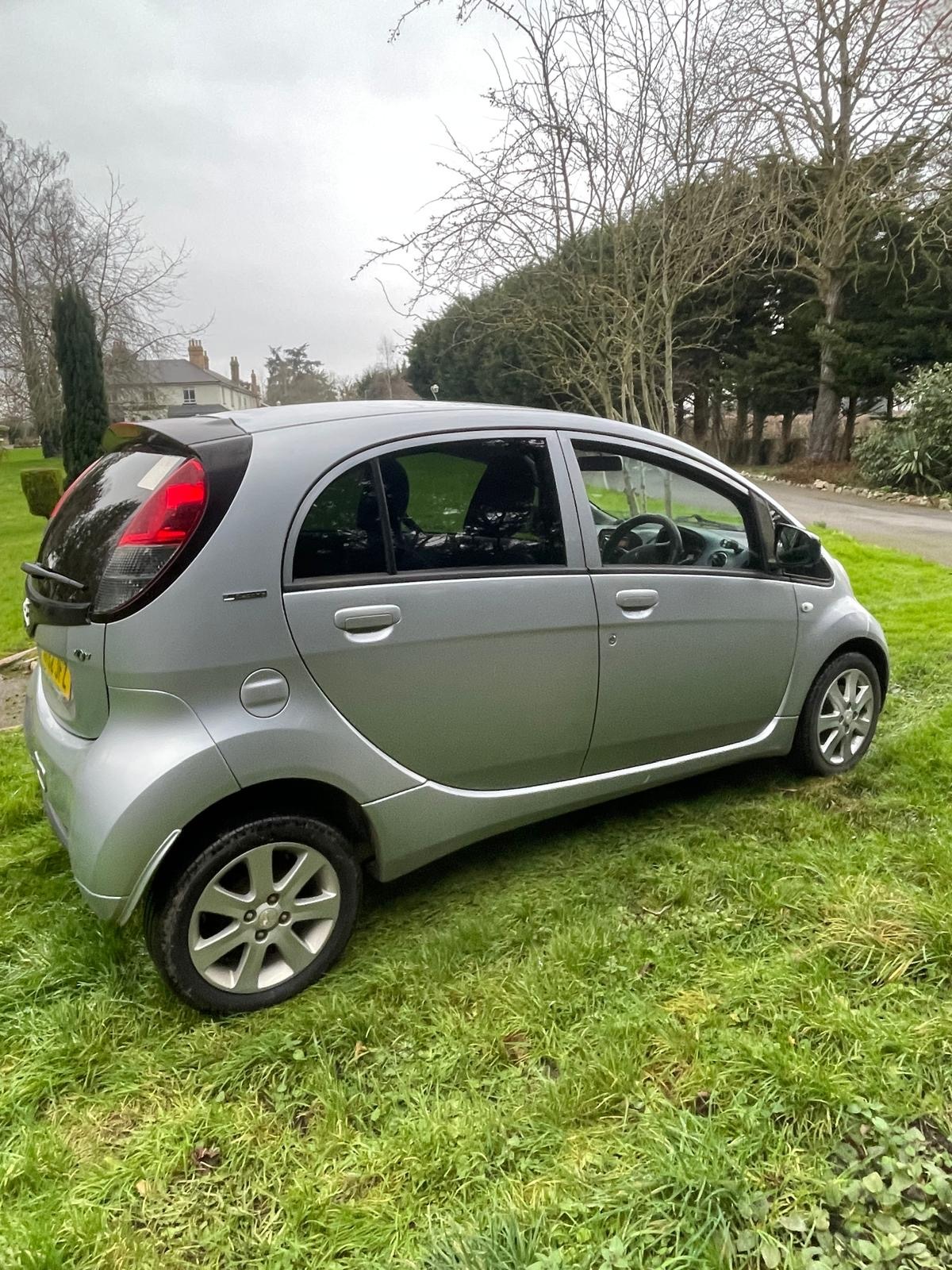 Used Peugeot iOn 2012 for sale - 77173465: Photo 12