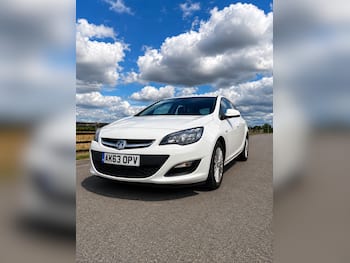 Used Vauxhall Astra 2014 for sale - 79731702: Photo