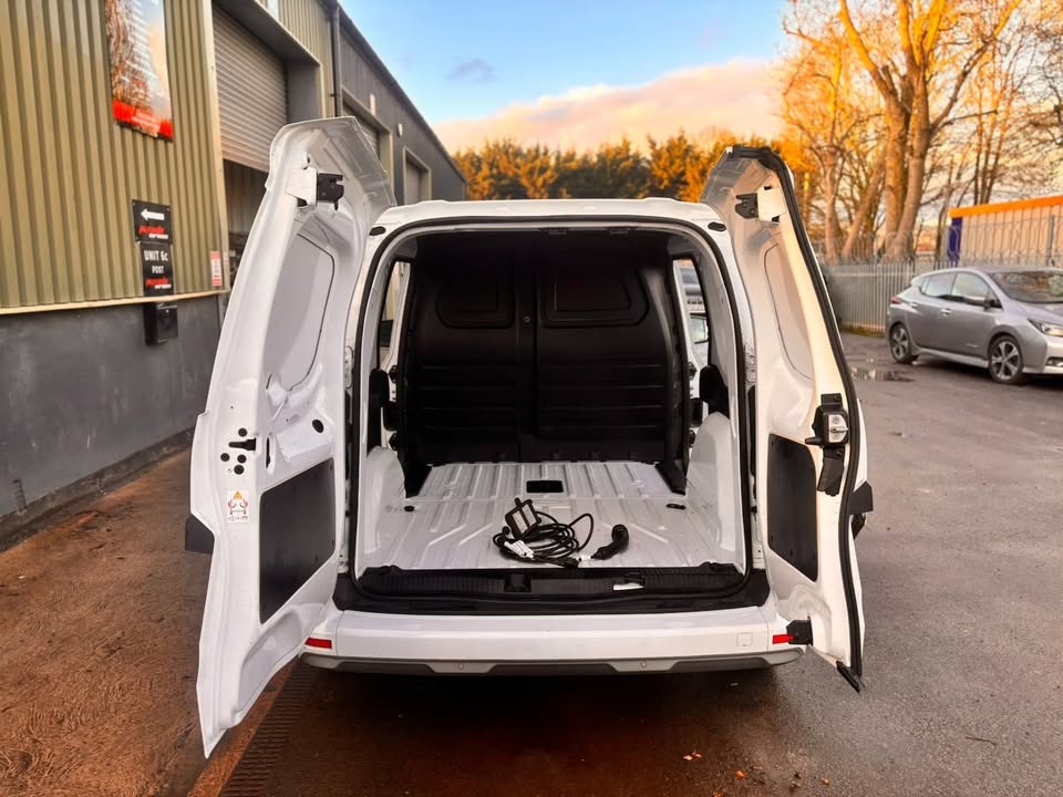 Used Nissan Other 2023 for sale - 78161698: Photo 5