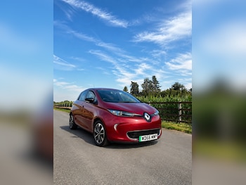 Used Renault Zoe 2017 for sale - 78901527: Photo