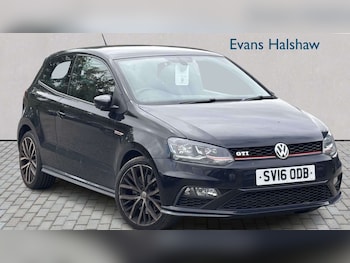 Used Volkswagen Polo 2016 for sale - 79260427: Photo