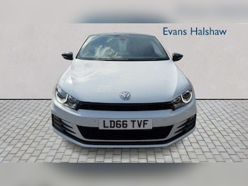 Used Volkswagen Scirocco 2016 for sale - 79376915: Photo