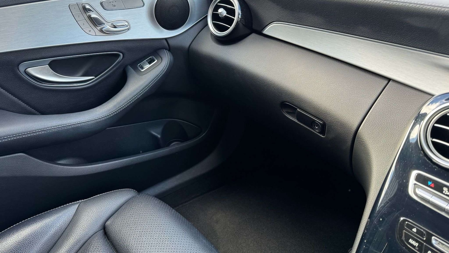 Used Mercedes-Benz C Class for sale - 77962739: Photo 19