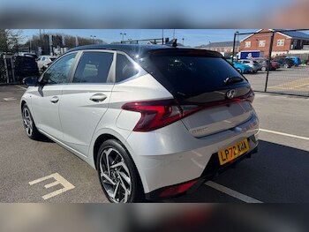 Used Hyundai i20 2023 for sale - 77962787: Photo