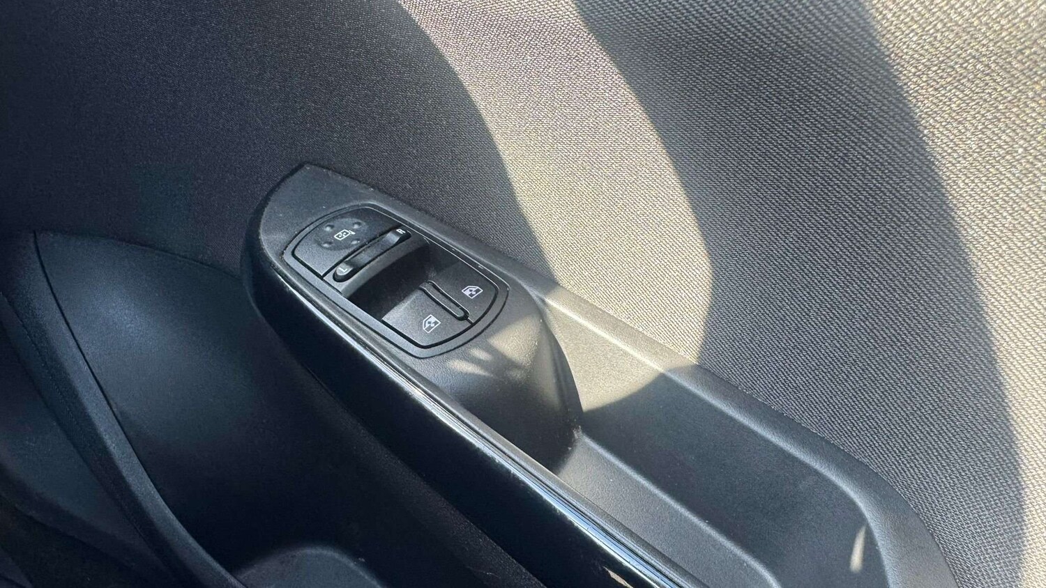 Used Vauxhall Corsa for sale - 77962794: Photo 16