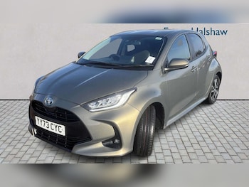 Used Toyota Yaris 2023 for sale - 79391009: Photo