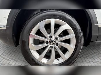 Used Volkswagen T-Roc 2022 for sale - 79784643: Photo