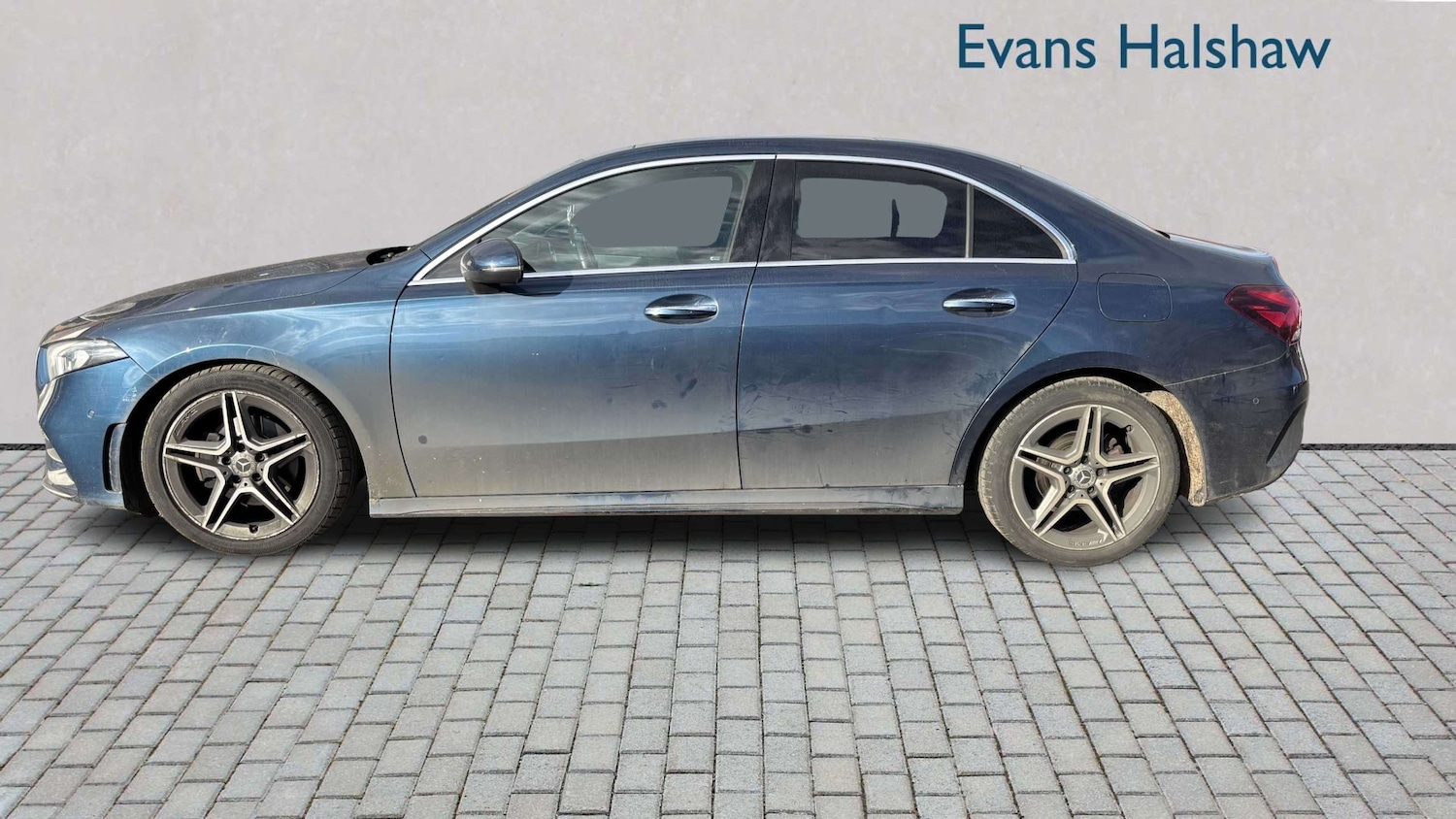 Used Mercedes-Benz A-Class 2020 for sale - 78052477: Photo 3