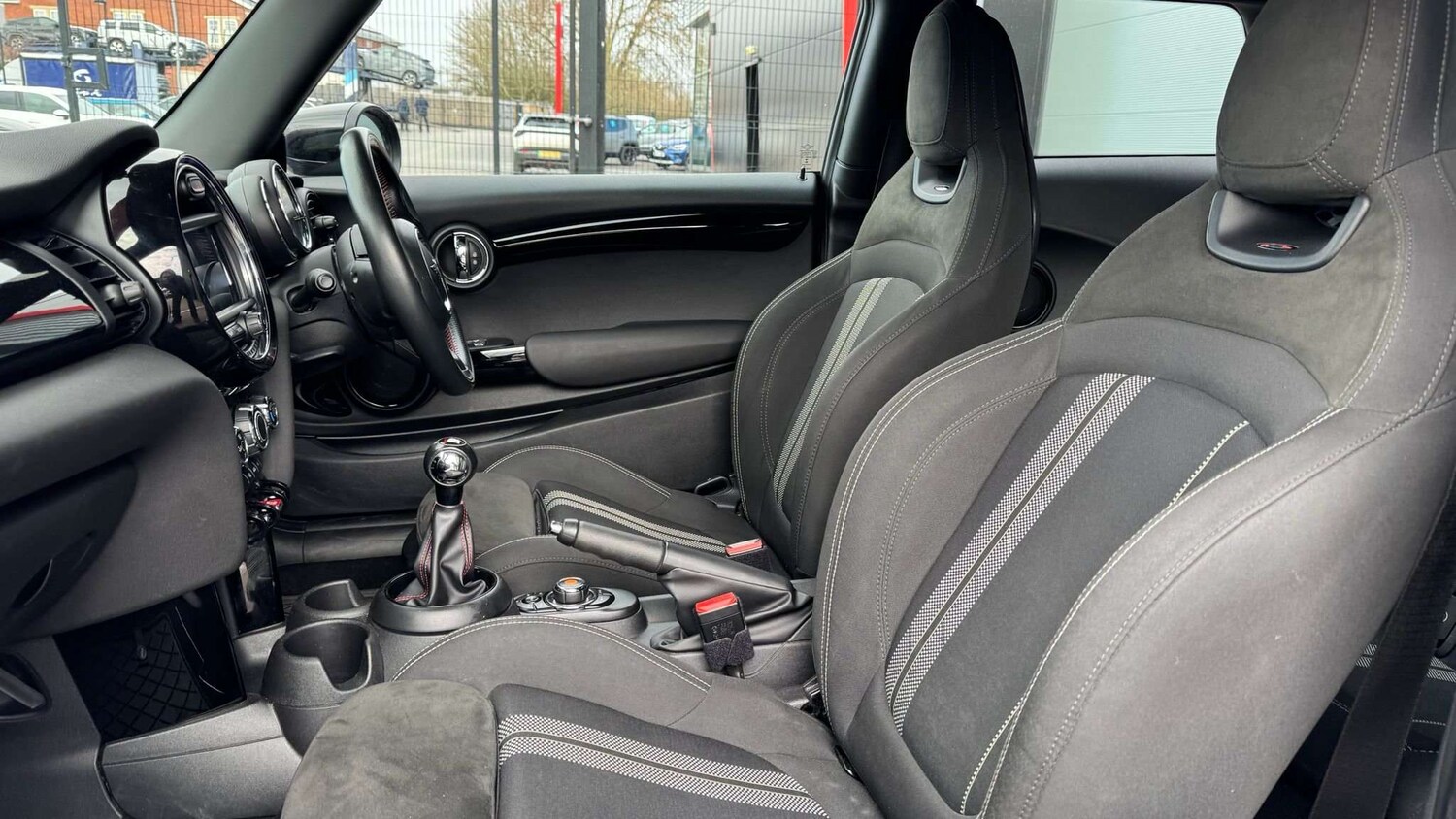 Used MINI Hatch 2019 for sale - 77962786: Photo 12