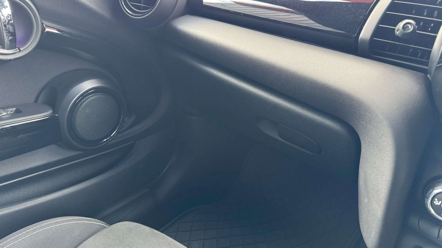 Used MINI Hatch 2019 for sale - 77962786: Photo 18