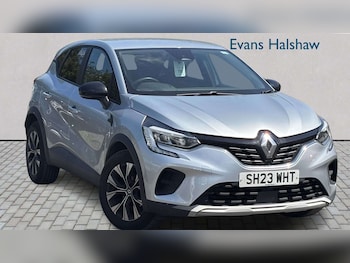 Used Renault Captur 2023 for sale - 79095707: Photo