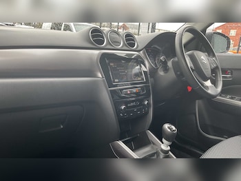 Used Suzuki Vitara 2022 for sale - 78137517: Photo