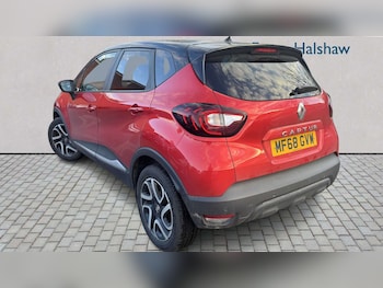 Used Renault Captur 2018 for sale - 77962733: Photo