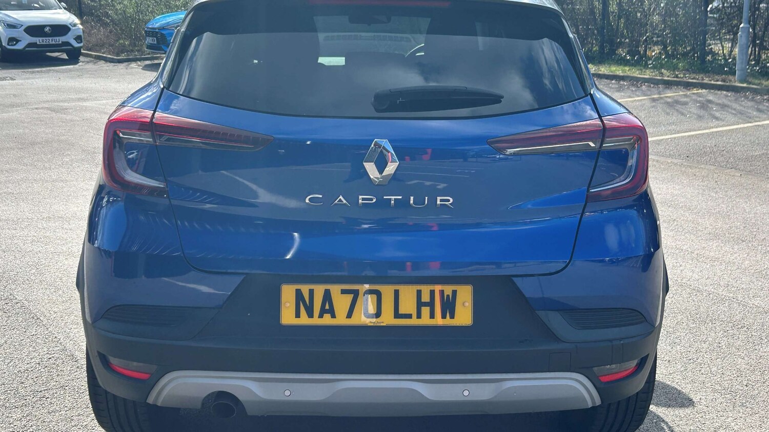 Used Renault Captur for sale - 77962832: Photo 11