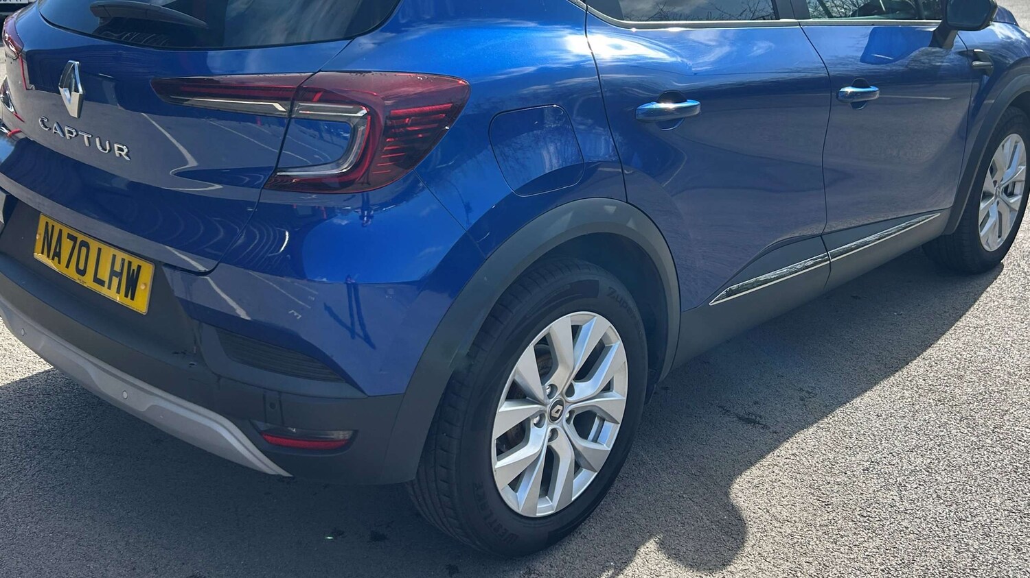 Used Renault Captur for sale - 77962832: Photo 13