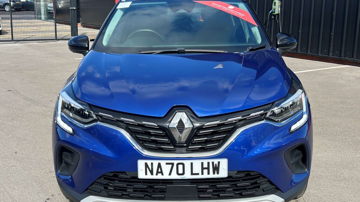 Used Renault Captur for sale - 77962832: Photo 2