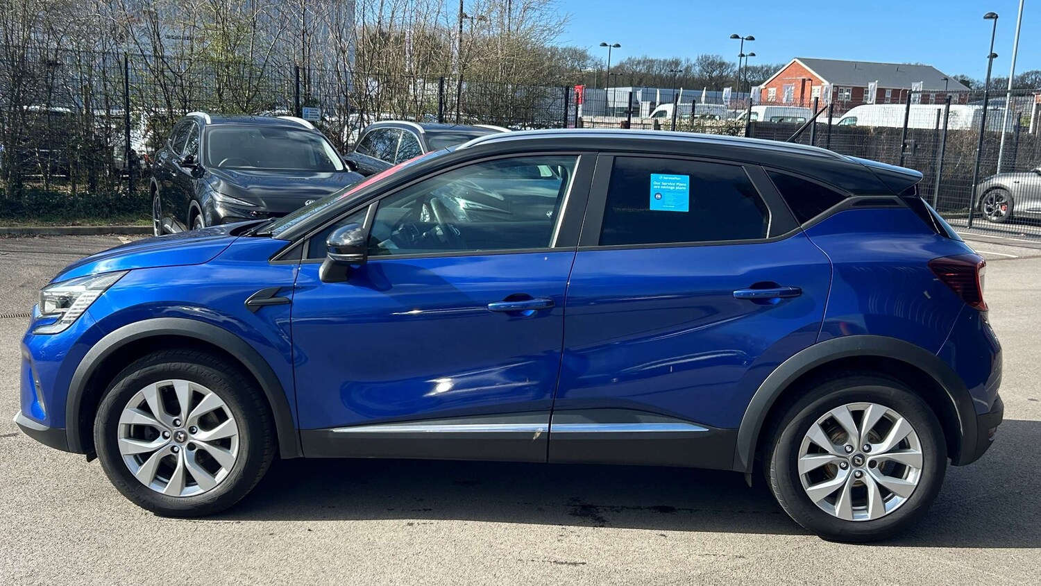Used Renault Captur for sale - 77962832: Photo 4